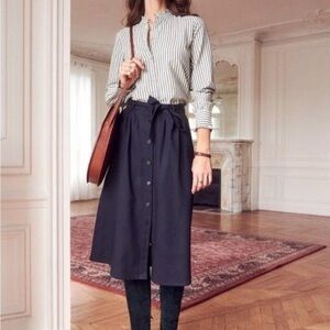 Sezane Celina Skirt Women's Size 38 (US 6)
Black Button Front Belted Midi Skirt